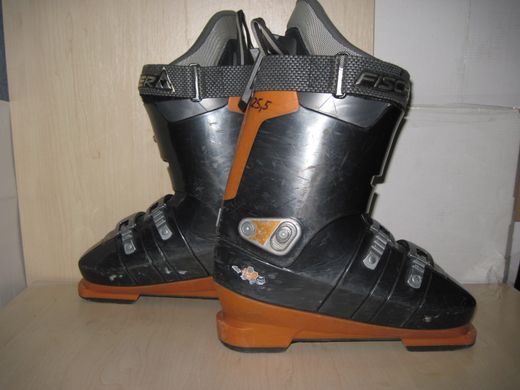 Ботинки горнолыжные Fischer Soma F8000 (размер 38)