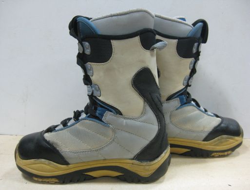 Ботинки для сноуборда Deeluxe (размер 37)