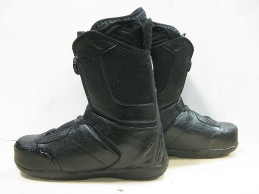 Ботинки для сноуборда Flow (размер 41)
