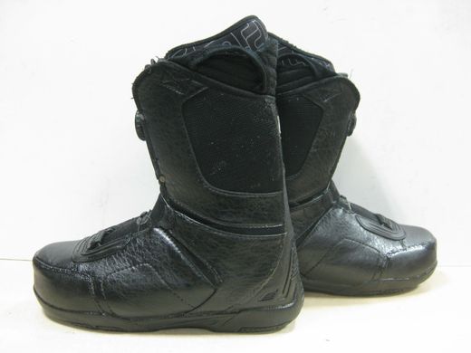 Ботинки для сноуборда Flow (размер 41)