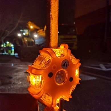 Комплект профессиональных фонарей Mactronic M-Flare (65 Lm) Amber Magnet Synch Recharg 12/220V (PSD0012)