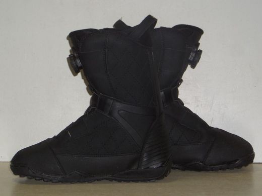 Ботинки для сноуборда Zuma (размер 42)