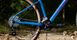 Велосипед 27,5" Marin BOBCAT TRAIL 3, рама S, 2023, Gloss Bright Blue/Dark Blue/Yellow/Magenta 3 из 4