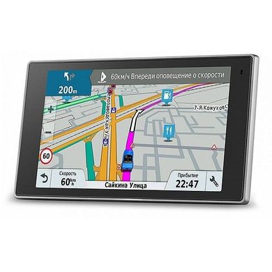 GPS-навигатор Garmin DriveLux 50