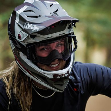 Шлем TLD D4 POLYACRYLITE HELMET; LINEAR [BLACK] LG