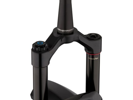 Вилка RockShox Lyrik Ultimate Charger 3 RC2 - Crown 29" Boost™ 15x110 160mm Gloss Black Alum Str Tpr 44offset DebonAir+ (includes Bolt On Fender,2 Btm Tokens, Star nut & Maxle Stealth) D1