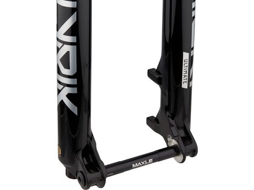 Вилка RockShox Lyrik Ultimate Charger 3 RC2 - Crown 29" Boost™ 15x110 160mm Gloss Black Alum Str Tpr 44offset DebonAir+ (includes Bolt On Fender,2 Btm Tokens, Star nut & Maxle Stealth) D1