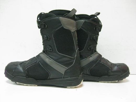 Сноубордические ботинки б/у Salomon rental maori 28,5(р)