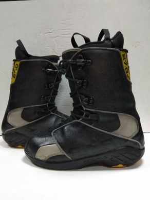 Ботинки для сноуборда Atomic (размер 42)