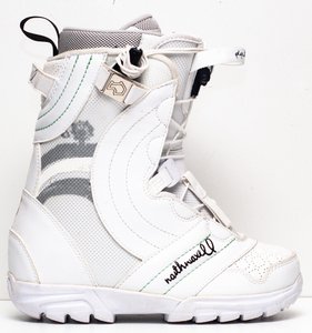 Ботинки для сноуборда Northwave Dahlia white (размер 37,5)