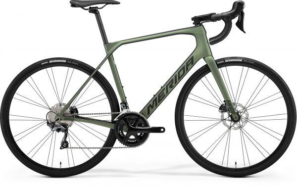 Велосипед Merida SCULTURA ENDURANCE 5000 MATT GREEN(BLACK) 2021