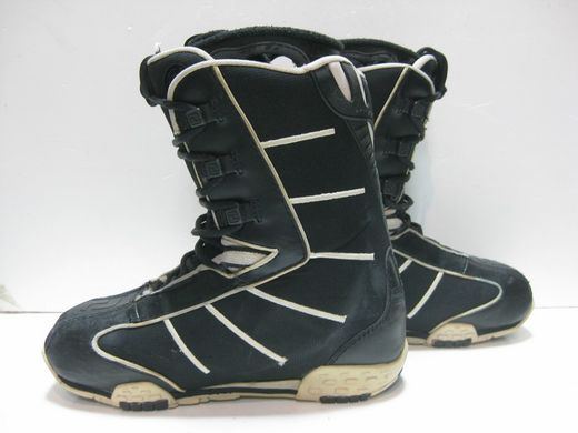 Ботинки для сноуборда Deeluxe (размер 40)
